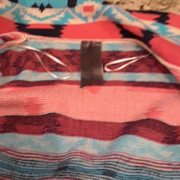 Beautiful southwest cardigan size large - Picture 5 of 6